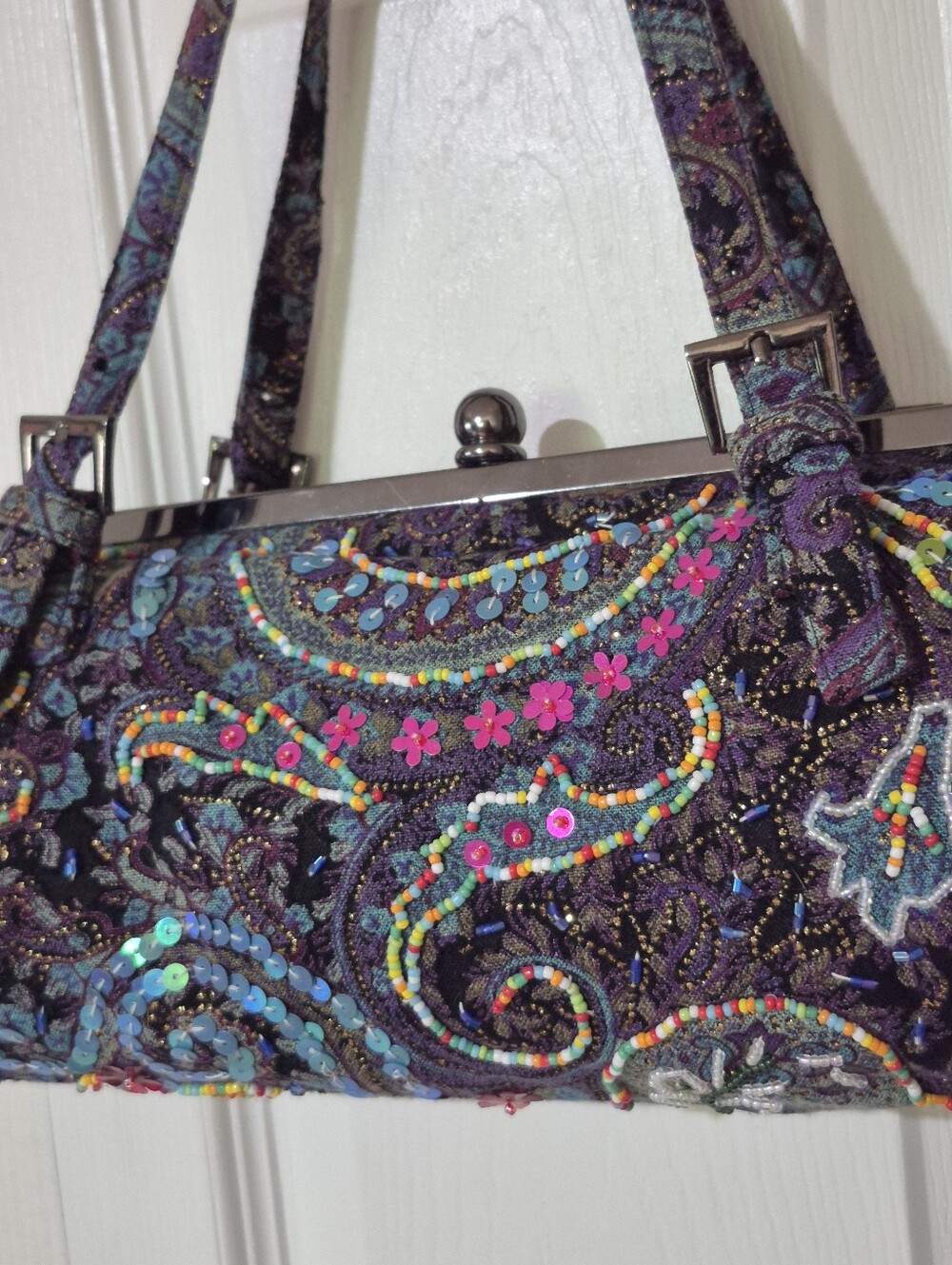 Paisley Purple Beaded And Sequined Kisslock Clasp Bag - Picture 2 of 13